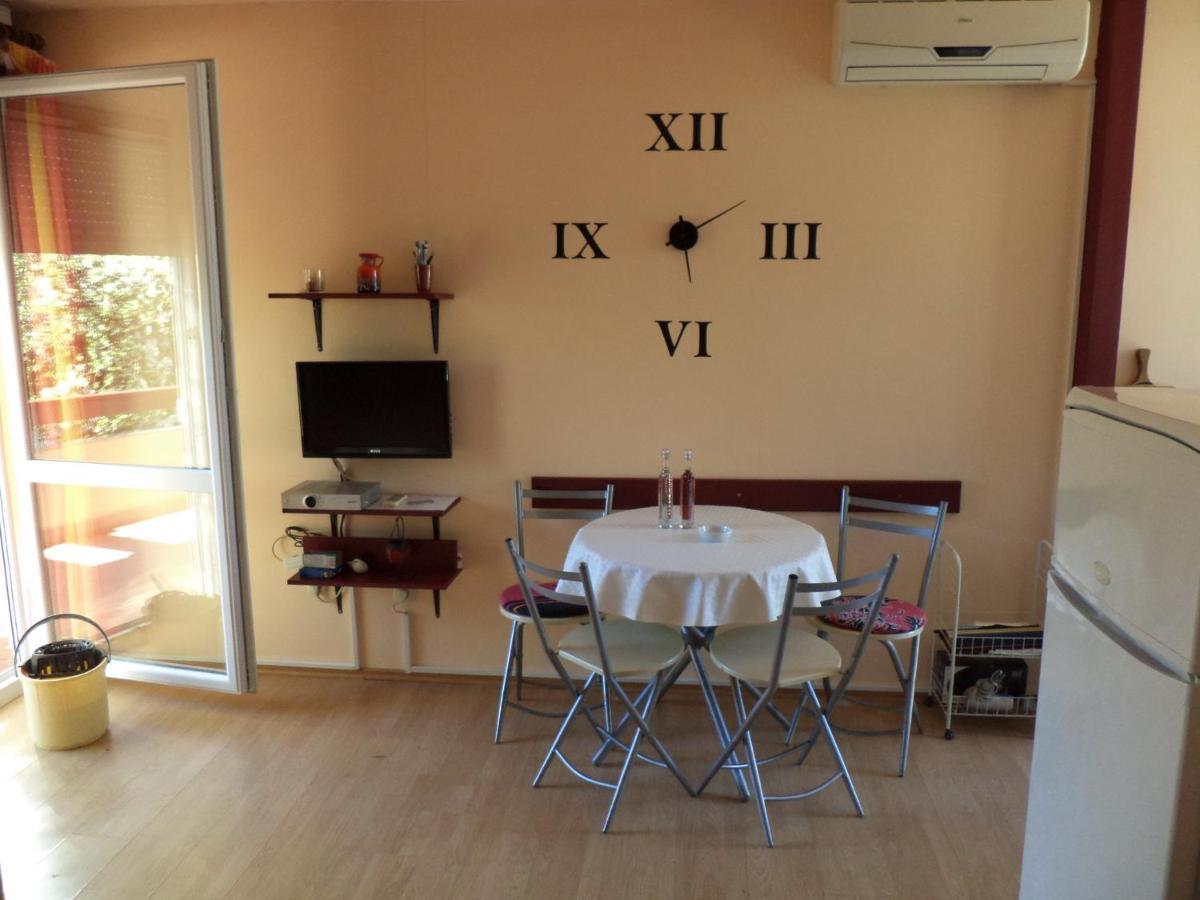 Apartment Blanka Petrcane Buitenkant foto